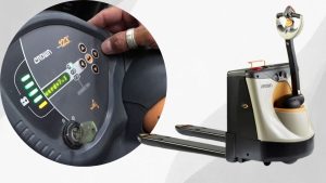 Xe nâng điện dắt lái